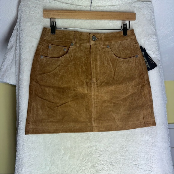 NEW BLANKNYC Pecan Brown 100% Genuine Leather Suede Mini Skirt 25 Boho NWT - Picture 9 of 15